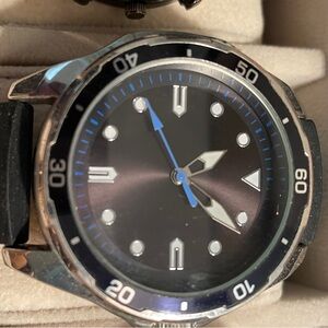 Men's Black and Blue Dive Watch